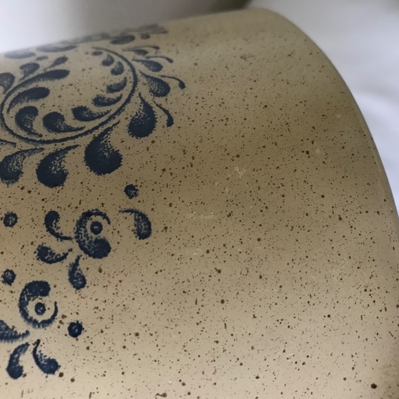 Vintage Pyrex by Corning - Homestead Round Casserole with Clear Lid Cover - Picture 11 of 16